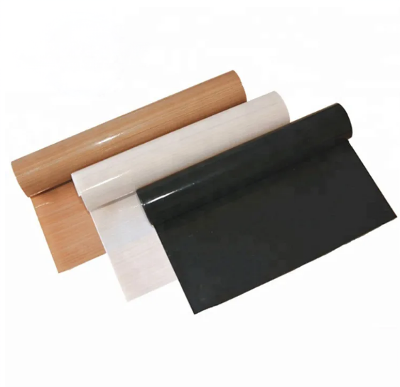 PTFE-beschichtete Glasfasergeweberolle f&uuml;r industrielle Hochtemperaturanwendungen